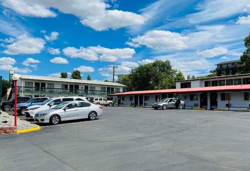 Apple Inn Motel