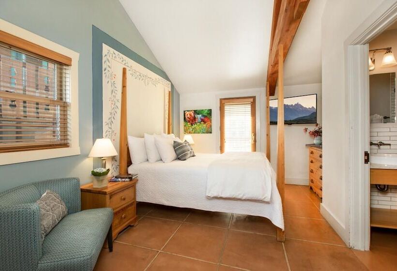 مبيت وإفطار The Alpine House