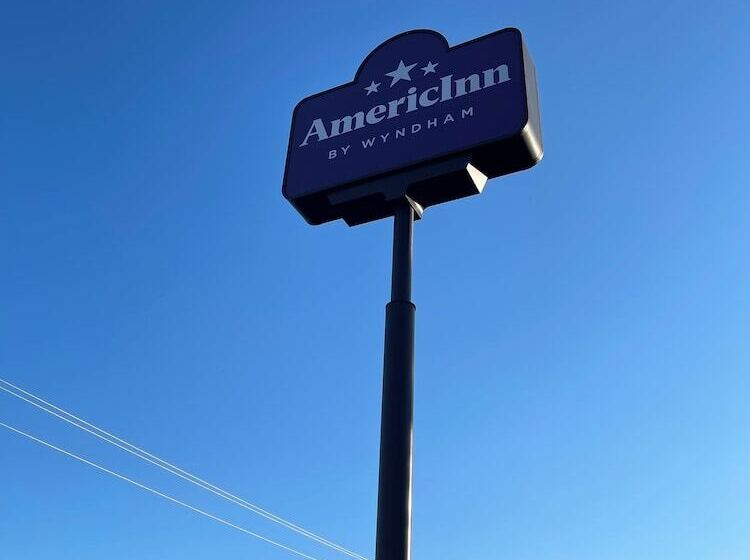 فندق Americinn By Wyndham Chippewa Falls