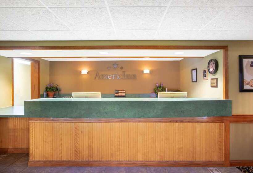 هتل Americinn By Wyndham Kearney