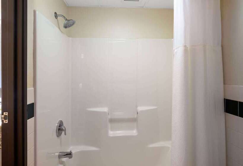 호텔 Americinn By Wyndham Two Harbors Near Lake Superior