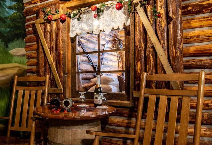 בית מלון כפרי The Anniversary Inn   Boise