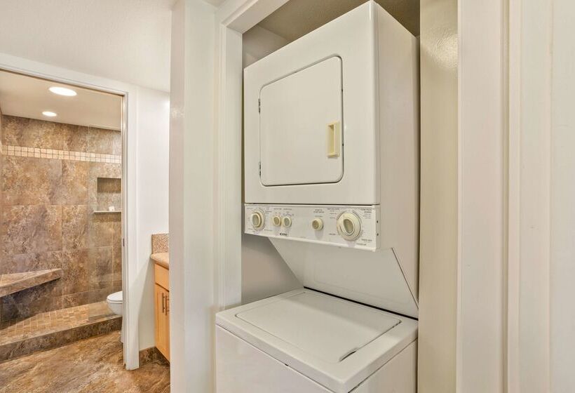 酒店 Aston At The Maui Banyan