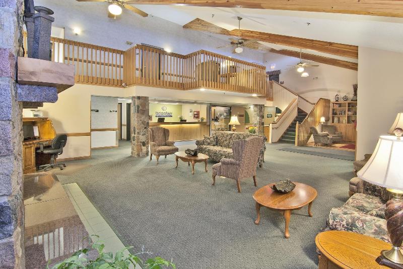 Boarders Inn & Suites By Cobblestone Hotels   Faribault
