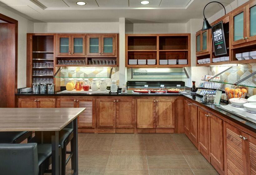 בית מלון כפרי Hyatt Place Tampa Busch Gardens