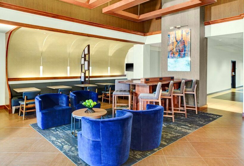 בית מלון כפרי Hyatt Place Tampa Busch Gardens