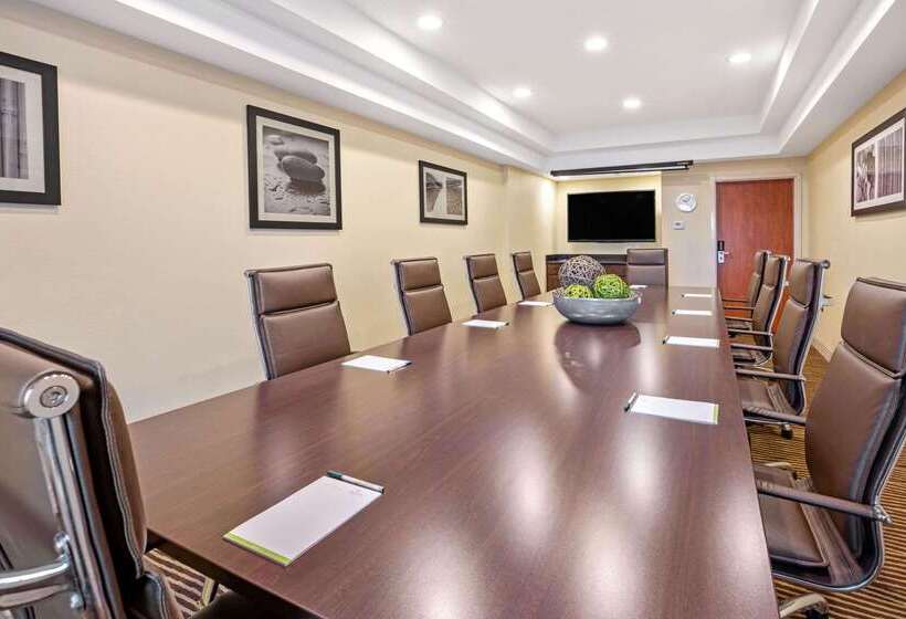 בית מלון כפרי La Quinta By Wyndham Boise Towne Square
