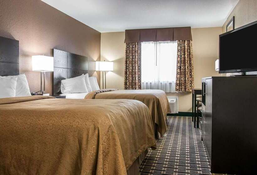 هتل Quality Inn Grand Rapids Southbyron Center