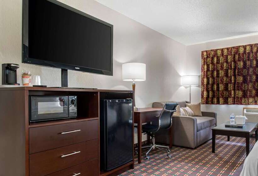 ホテル Quality Inn & Suites
