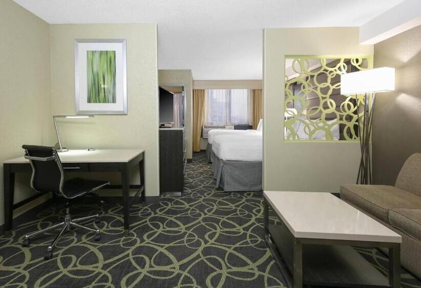 فندق Springhill Suites By Marriott Oklahoma City Quail Springs