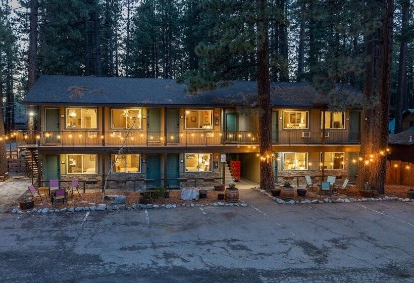 בית מלון כפרי The Alder Inn