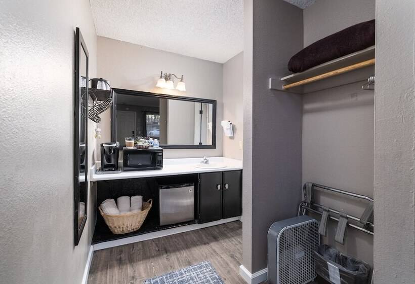 בית מלון כפרי The Alder Inn