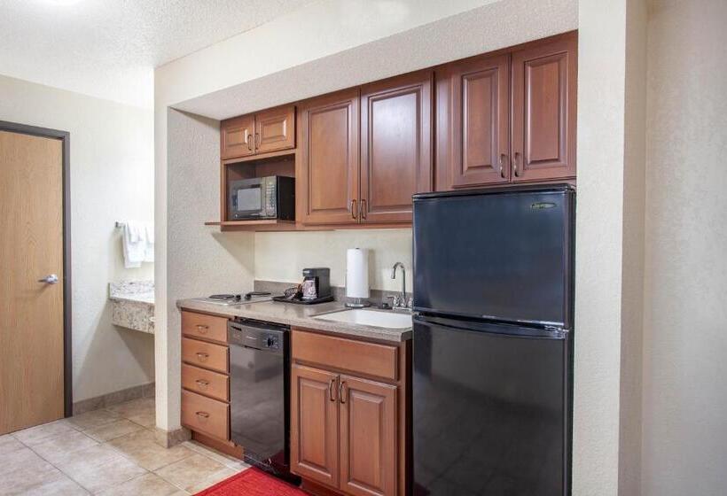 فندق على الطريق Americinn By Wyndham Mankato Event Center Near Msu