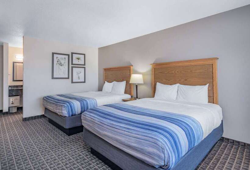 فندق على الطريق Americinn By Wyndham Aberdeen  Event Center