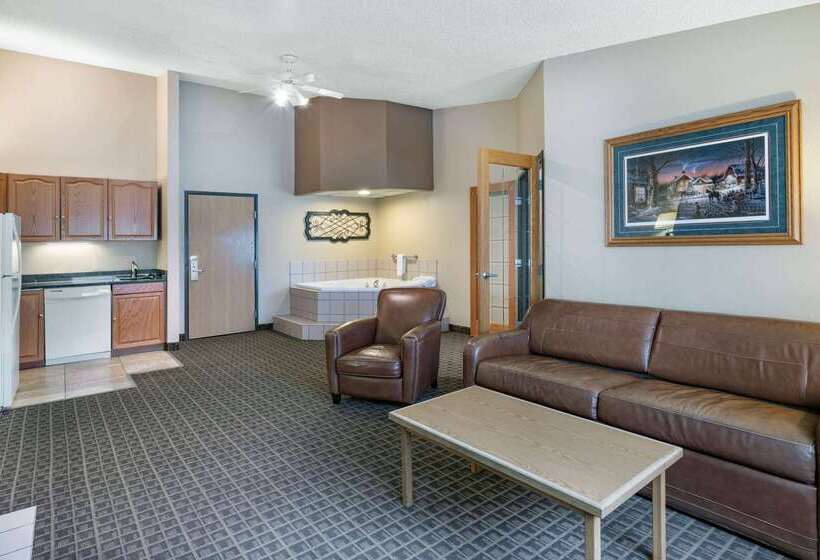 فندق على الطريق Americinn By Wyndham Aberdeen  Event Center