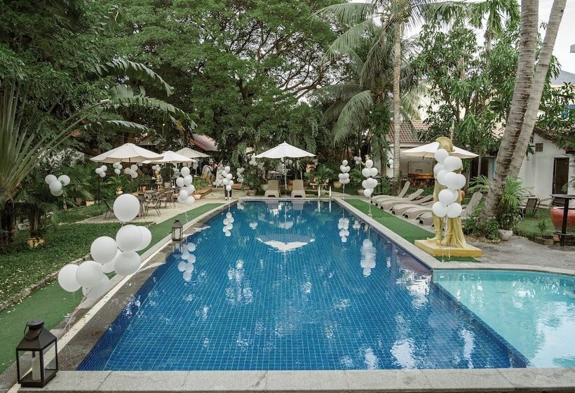 הוסטל Samathi Lake Resort
