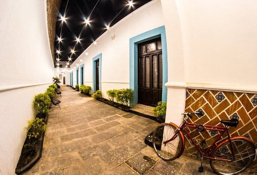 تختخواب و صبحانه Gente De Más Bnb