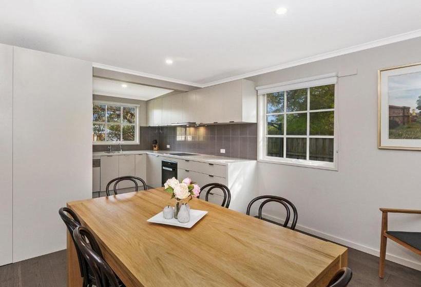 Corella Cottage