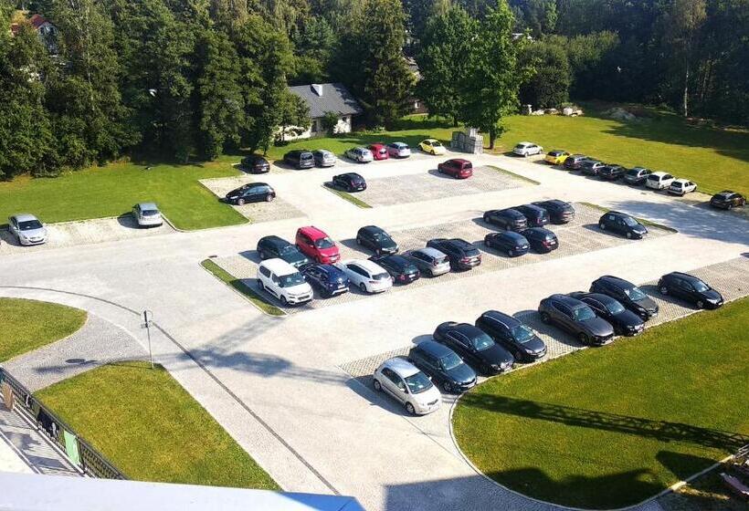 هتل Nowy Zdrój   Centrum Zdrowia I Wypoczynku