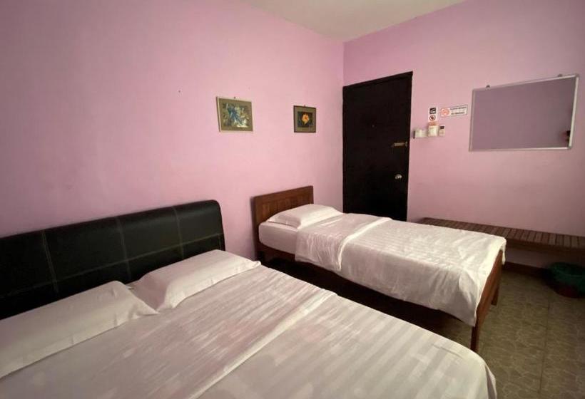 پانسیون Spot On 89967 Tabin Lodge Bed & Breakfast