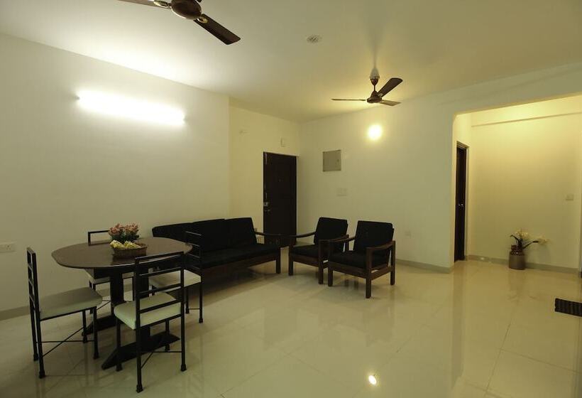호텔 Oyo 11014 Home Goa Spacious 2bhk Nerul