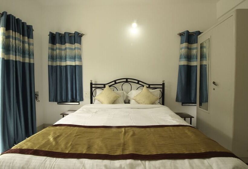 호텔 Oyo 11014 Home Goa Spacious 2bhk Nerul