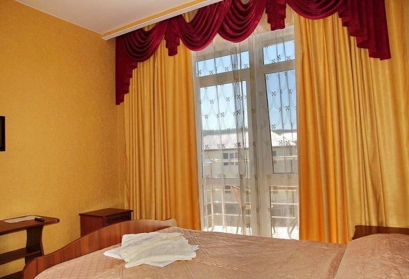 بنسيون Tikhaya Gavan Guest House