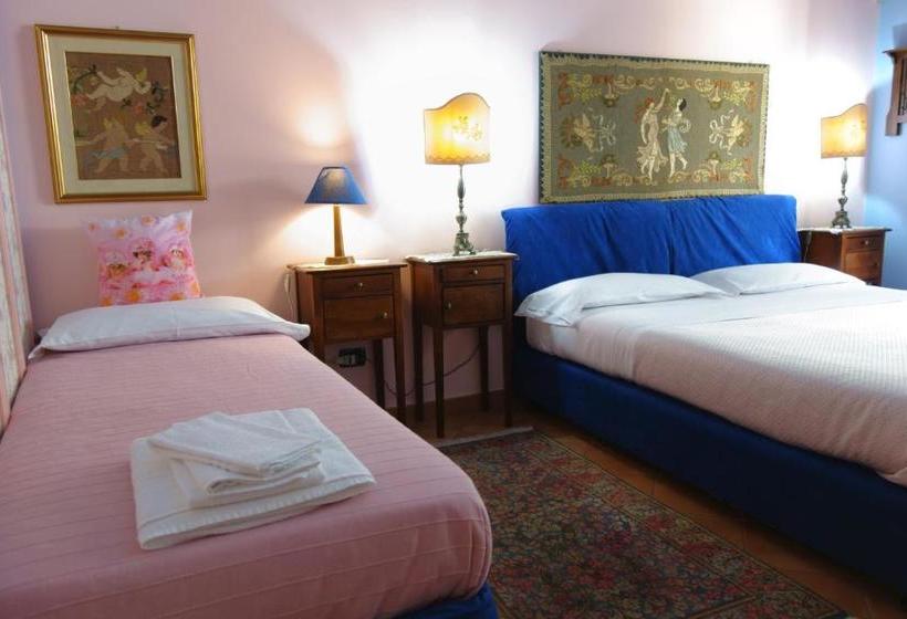 تختخواب و صبحانه Vittorio Emanuele Rooms Di Prinzi