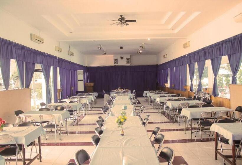 Berlian Abadi Hotel By Sinergi
