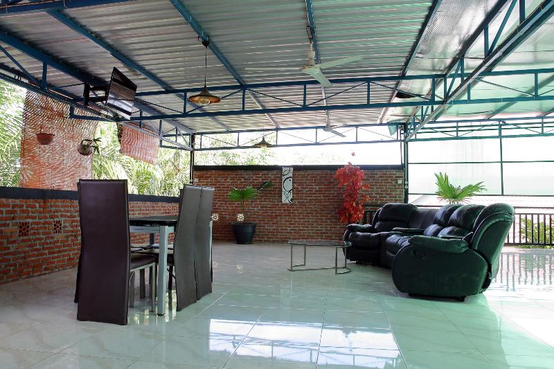 فندق صغير Wisma Malawen By Oyo Rooms