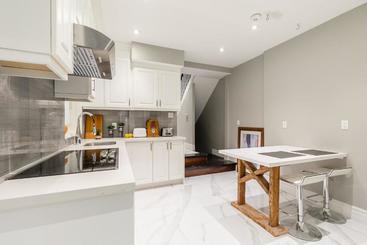 هتل Chinatown Gem Guesthouse By Elevate Rooms