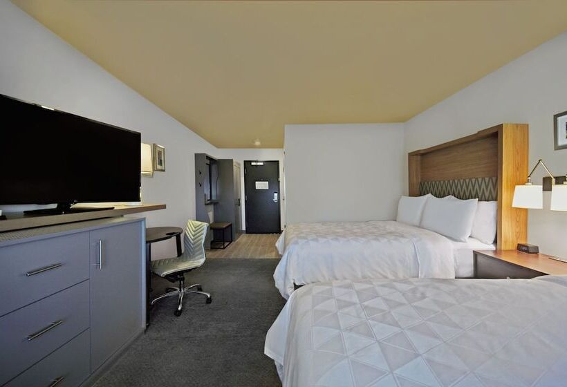 هتل Holiday Inn Grand Rapids North   Walker, An Ihg