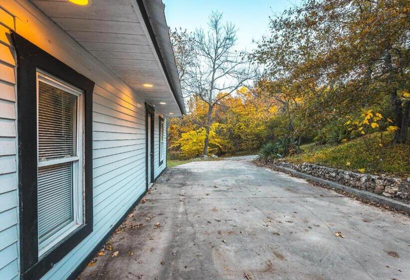 酒店 Meramec River Resort