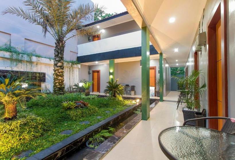 هتل Reddoorz Near Universitas Muhammadiyah Palangkaraya