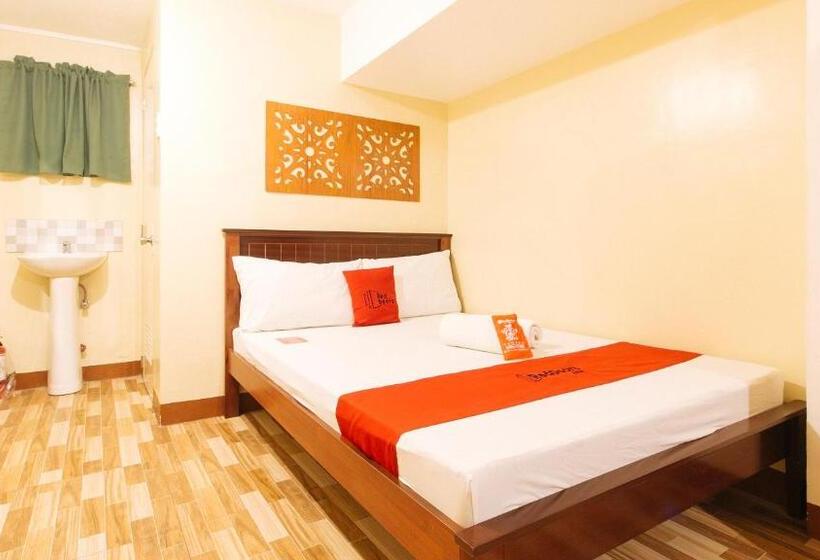 בית מלון כפרי Reddoorz Near Pnr Espana Station