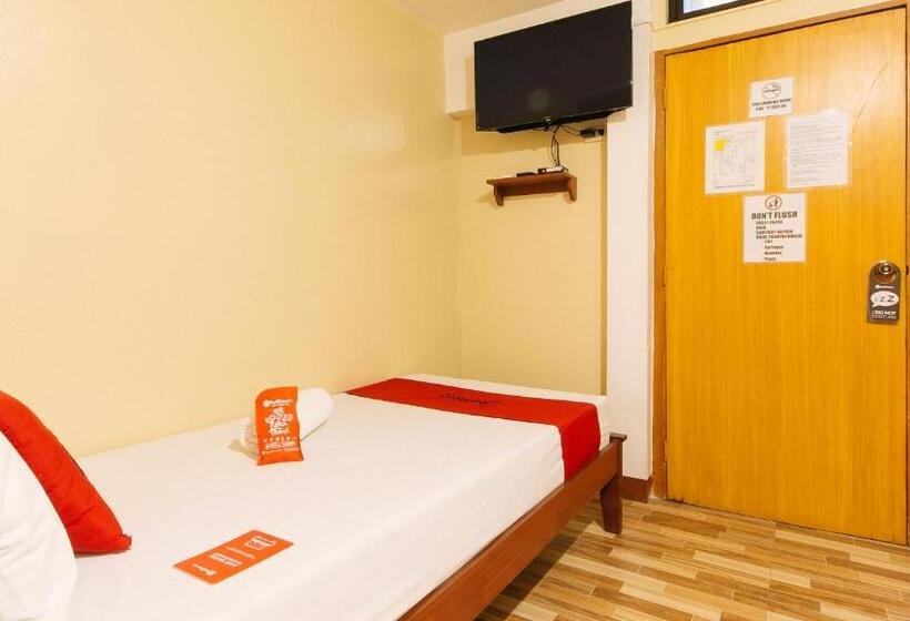 בית מלון כפרי Reddoorz Near Pnr Espana Station