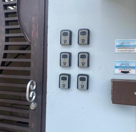 Itza Bella Suites