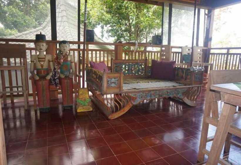بنسيون Manggis Garden Dive Resort
