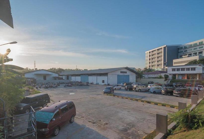 پانسیون Reddoorz Near Living Plaza Balikpapan