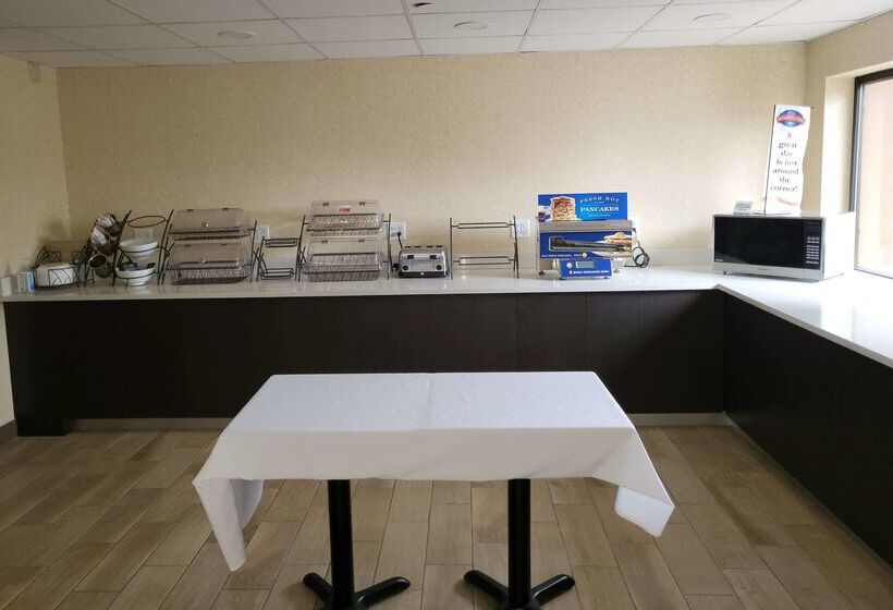 هتل Baymont By Wyndham Bridgeport/frankenmuth