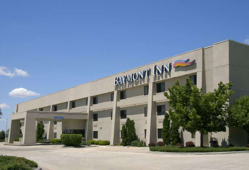 هتل Baymont By Wyndham Springfield Il