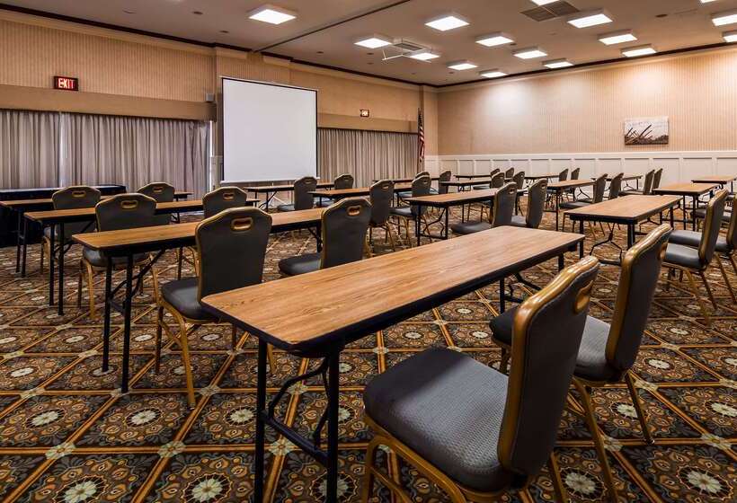 فندق Best Western Battlefield Inn