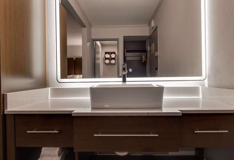 هتل Best Western Huntsville