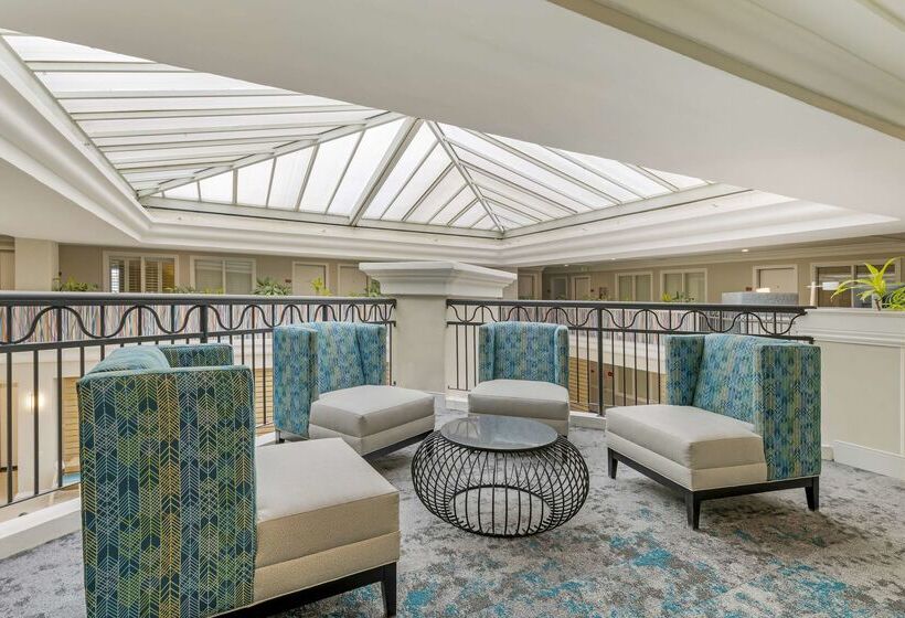 فندق Best Western Plus All Suites Inn