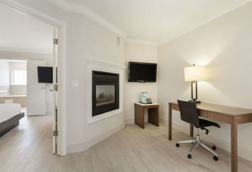 فندق Best Western Plus All Suites Inn