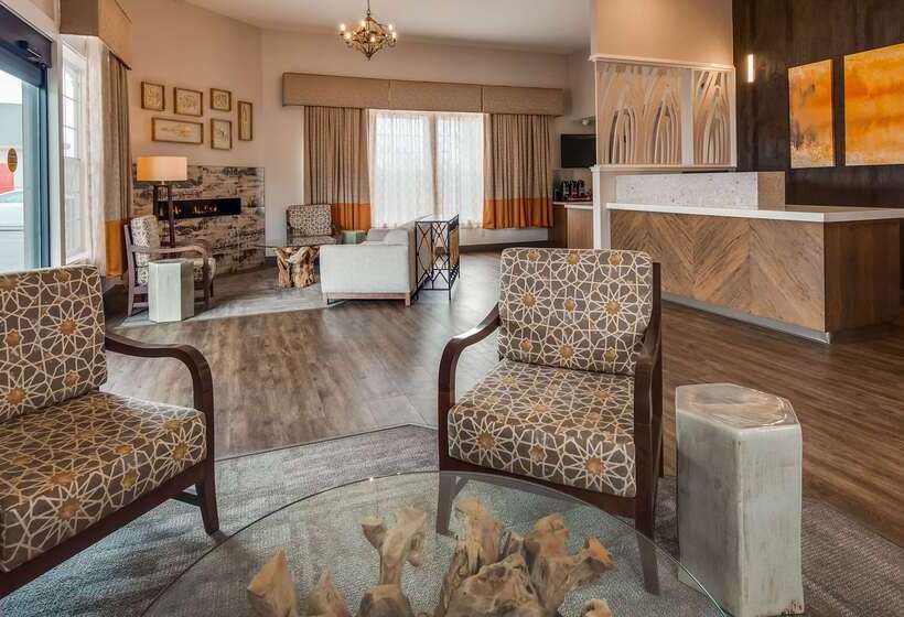 فندق Best Western Plus Bayshore Inn