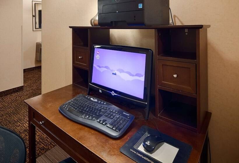 ホテル Best Western Plus Executive Inn