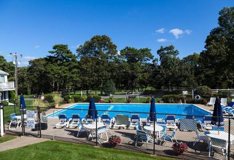 هتل Blue Rock Resort