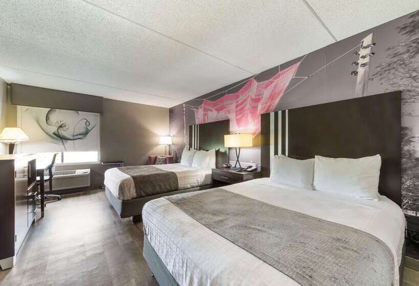 هتل Clarion Pointe Greensboro Airport