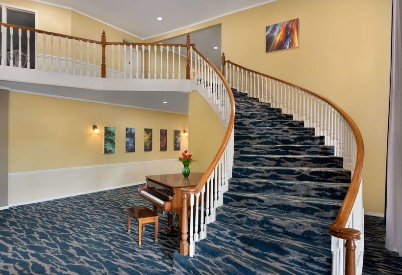 酒店 Days Inn And Suites By Wyndham Sikeston